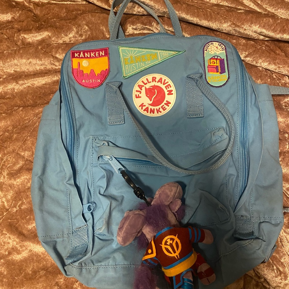 Fjällräven Kånken Blue Backpack with Patches